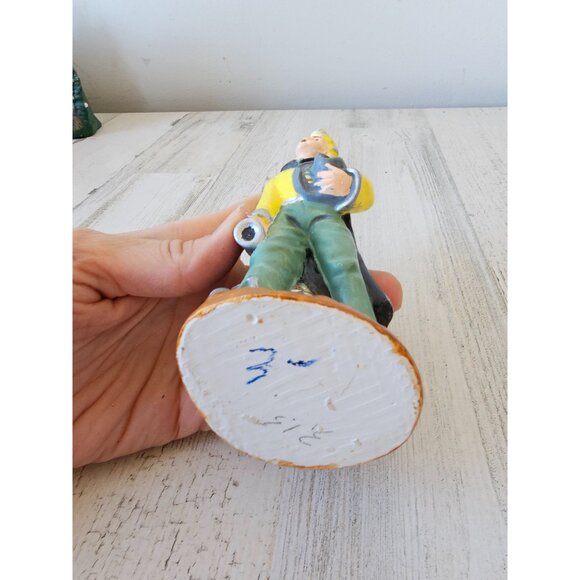 Vintage boy nativity messenger plaster large statue figurine Xmas decor - Picture 7 of 8